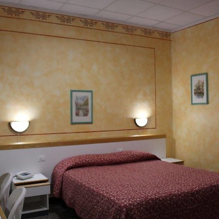 Hotel Agnello D'Oro Genova Ngoại thất bức ảnh