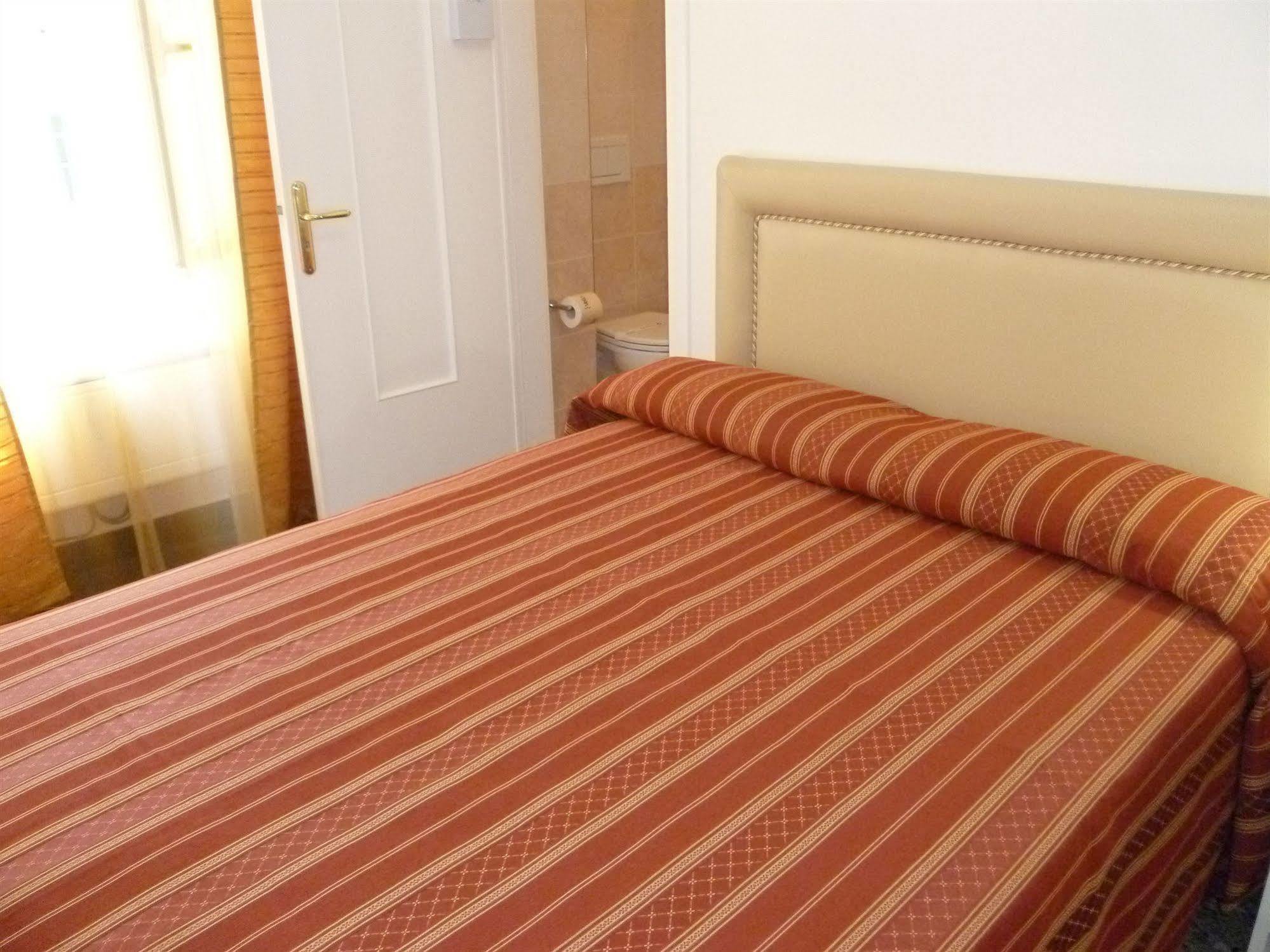 Hotel Agnello D'Oro Genova Ngoại thất bức ảnh