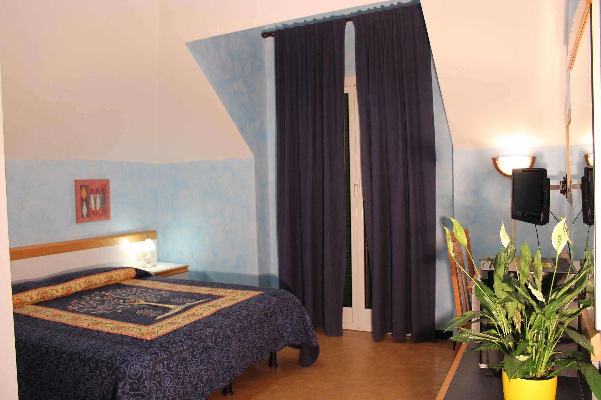 Hotel Agnello D'Oro Genova Ngoại thất bức ảnh